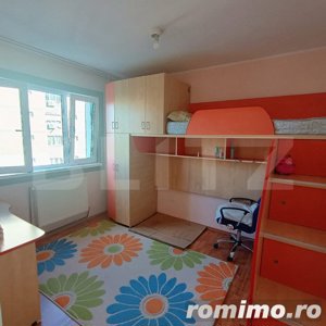 Apartament 3 camere decomandat, centrala termica zona Vest  - imagine 8