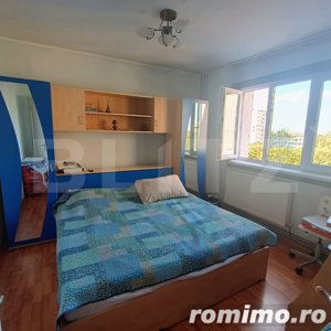 Apartament 3 camere decomandat, centrala termica zona Vest  - imagine 7