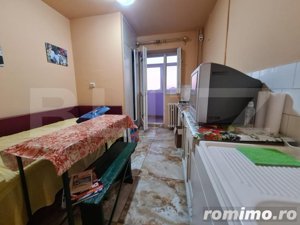 Apartament 2 camere, decomandat, 1979, Bulevardul Bucuresti - imagine 2