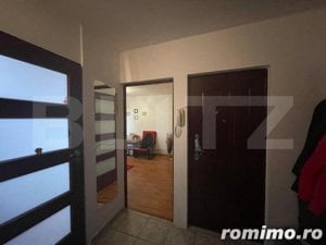 Apartament 3 camere, decomandat, 52 mp, zona democratiei - imagine 1