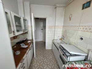 Apartament 3 camere, 60 mp, zona Nord . - imagine 5