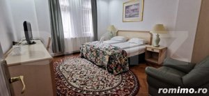 Pensiune 6 camere duble + 1 apartament + garsoniera Sinaia - imagine 15