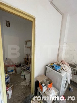 Apartament 3 camere decomandate, 86 mp, boxa, zona Hale - imagine 6