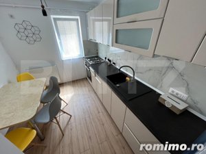 Apartament 3 camere, 65mp, decomandat, zona Central - imagine 4