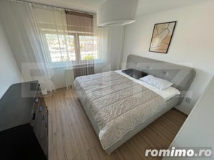 Apartament 3 camere, 65mp, decomandat, zona Central - imagine 3