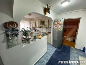 Apartament 2 camere, 58mp, zona Cetate - imagine 2