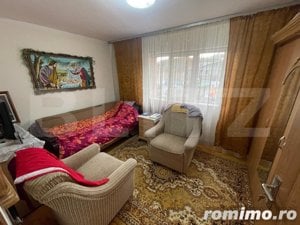 Apartament, 3 camere, 67mp,  zona piata - imagine 2