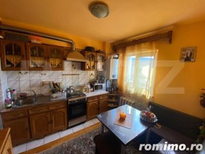 Apartament 3 camere, 67mp, zona Cetate - imagine 4