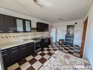 Apartament 3 camere, 70mp, zona Tolstoi - imagine 3