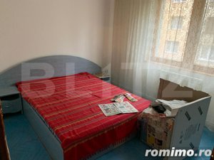 Apartament 4 camere, 91mp, 2 bai, zona Cetate, etaj 1, garaj+boxa - imagine 3