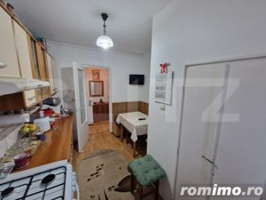 Apartament 3 camere, 57 mp, balcon, zona Cetate - imagine 7