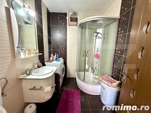 Casă individuală de vânzare în Sebeș - 4 camere, curte și grădină generoase - imagine 11