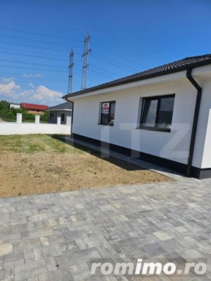 Casa individuala, 4 camere, 110mp utili, 370mp teren, zona Kaufland - Cetate - imagine 8