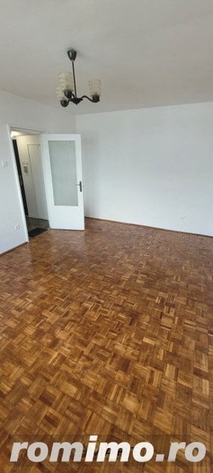 Apartament 2 camere în zona Luptei - imagine 2