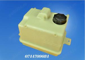 Vase de expansiune variate pentru utilajele JCB  in stopc - imagine 6