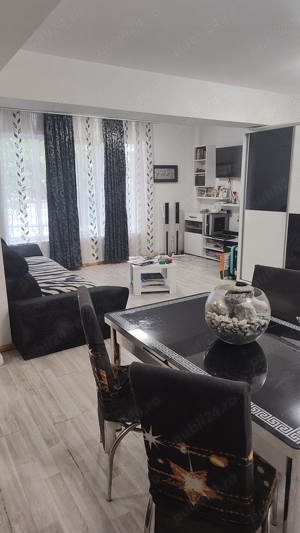 Ocazie!!! Vand apartament penthouse - imagine 8