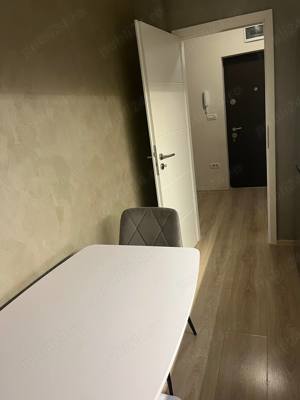 Vând apartament 2 camere și 2 locuri parcare  Dumbrăvița  - imagine 10