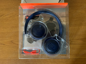 Casti bluetooth JBL TUNE500BT cu microfon - imagine 3