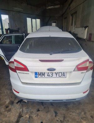 Dezmembrez Ford Mondeo 1.8 Diesel - imagine 5