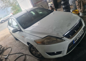 Dezmembrez Ford Mondeo 1.8 Diesel - imagine 4