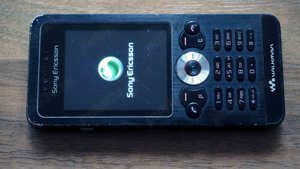Vand Sony Ericsson W302 - imagine 7