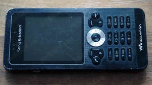 Vand Sony Ericsson W302 - imagine 5
