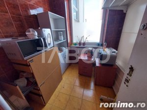 Spatiu comercial de inchiriat 70 mpu 3 incaperi zona Terezian Sibiu - imagine 4