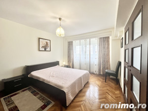 Apartament 3 camere cu Centrala Proprie si Parcare in Bdul Libertatii  - imagine 8