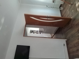 Persoană fizică vând apartament cu 2 camere comfort 2 etajul 3  - imagine 6