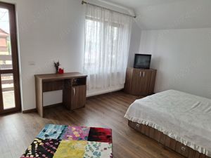 VIND Casa (Vila) P+M+pod în Focșani sub prețul pietii - imagine 9