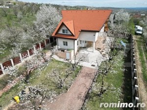 Casa boiereasca, rafinata si luxoasa cu 8 camere, 480mp, Chicerea - imagine 4