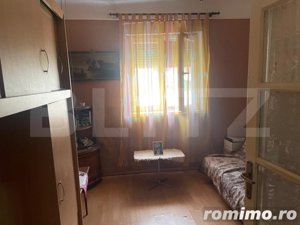 Proprietate cu 3 apartamente de vânzare - imagine 6