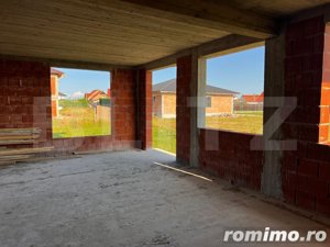 CASA DE VANZARE LA ROSU IN CIHEI, STRADA INCHISA,ZONA LINISTITA - imagine 13