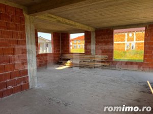 CASA DE VANZARE LA ROSU IN CIHEI, STRADA INCHISA,ZONA LINISTITA - imagine 18