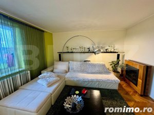 Apartament de 3 camere , zona centrala - imagine 2