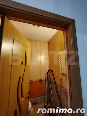 Casa deosebita cu 3 camere si spatiu comercial in Sangeorgiu de Mures - imagine 9