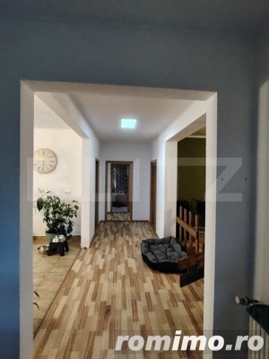 Casa deosebita cu 3 camere si spatiu comercial in Sangeorgiu de Mures - imagine 4