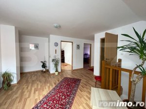 Casa cu 430  mp 8 camere cu teren 11 ari în Corunca - imagine 4