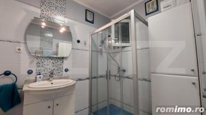 Casa situată in zona centrala, 3 camere 157 mp utili si 863 mp total - imagine 7