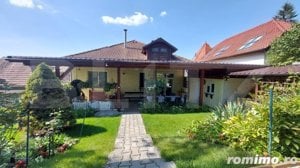 Casa situată in zona centrala, 3 camere 157 mp utili si 863 mp total - imagine 19