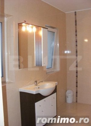 Casa cu 5 camere, 386 mp, Sangeorgiu de Mures, zona Apollo Spa - imagine 2