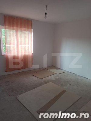 Casa tip vila 8 camere, 350mp, zona Corunca - imagine 13