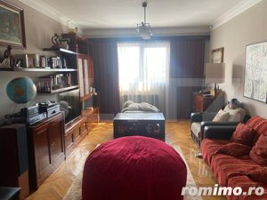 Casa cu 5 camere,390 mp utili,555 mp teren,in Santana de Mures - imagine 12