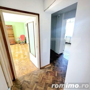 Apartament 2 camere, 70 mp, zona Rovinari - imagine 3