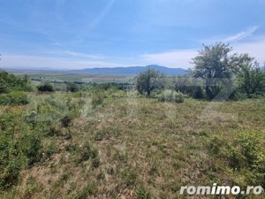 Teren in Vulcan pentru casa de vacanta - panorama catre Muntii Bucegi si Masivul - imagine 2