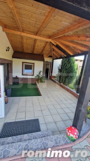 Casa 5 camere Vulcan,teren 1600 mp sau  schimb cu  apt Ghimbav  - imagine 14