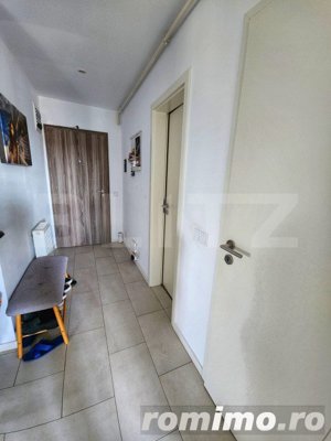 Apartament 3 camere - Tractoru - imagine 10