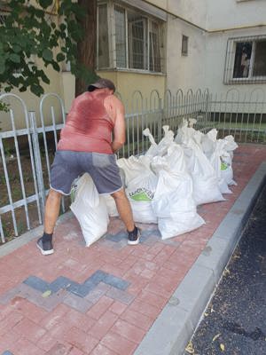 Debarasare,carat moloz ,mobila veche - imagine 3