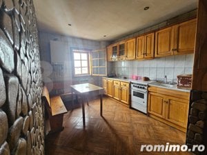 Apartament de 5 camere , 114MP, zona Alexandru cel Bun