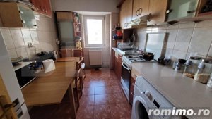 Apartament, 3 camere, 94 mp, zona CUG - imagine 7